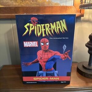 Diamond Select Toys Marvel Animated: Spider Man Resin Bust, (Brand New)